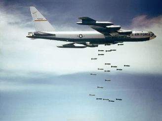 1024px-boeing_b-52_dropping_bombs
